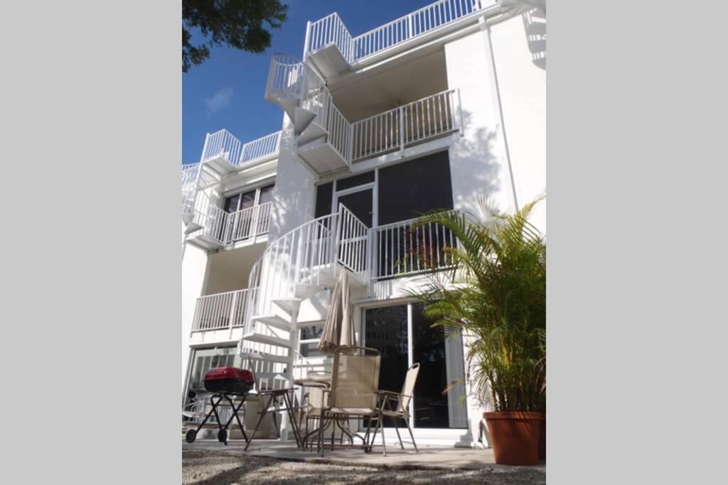 Licensed Mgr - 3/3.5 Modern Villa - Key Largo'S Premier Oceanfront Resort And Marina! Bagian luar foto